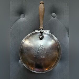 Vintage Sheffield silent butter crumb saver catcher ashtray silver plated EPC301